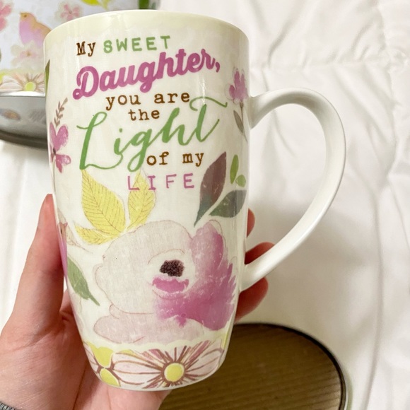 Daughter 15 oz. Mug w/Decorative Tin - Picture 1 of 11